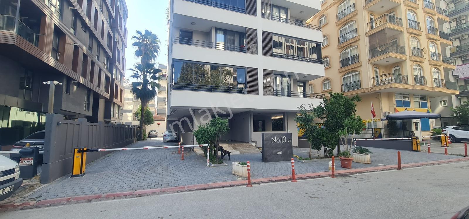 Gazipaşa Bahar Caddesinde Geniş 2+1 Kapalı Mutfak — fotoğraf 6