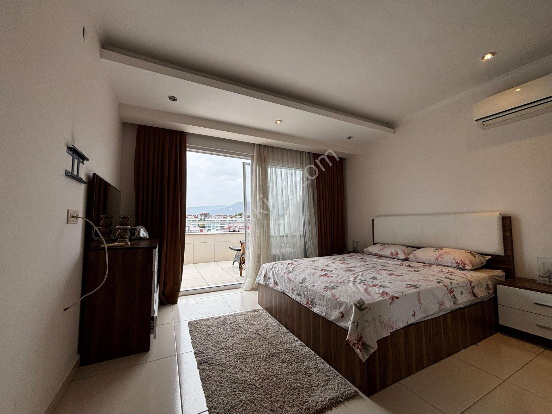 Alanya Kestelde Kale Ve Deniz Manzaralı Satılık 2+1 Lüks Penthouse — fotoğraf 6