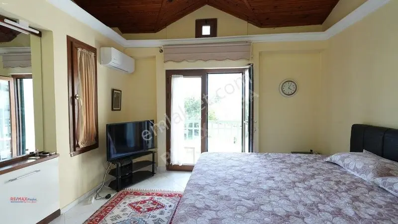 Yedi Evler Sitesi Davutlar Sahilde Denize Sıfır 4+1 Yazlık — fotoğraf 12