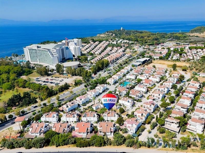 Kuşadası Kadınlar Denizi Bahçelievler Sitesi Eşyalı 4+1 Villa — fotoğraf 2