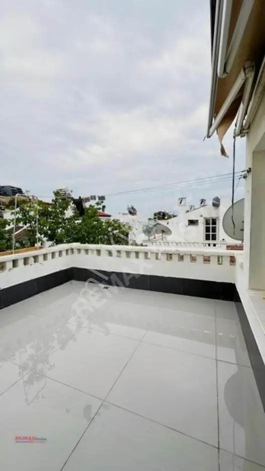 Kuşadası Kadınlar Denizi Bahçelievler Sitesi Eşyalı 4+1 Villa — fotoğraf 29