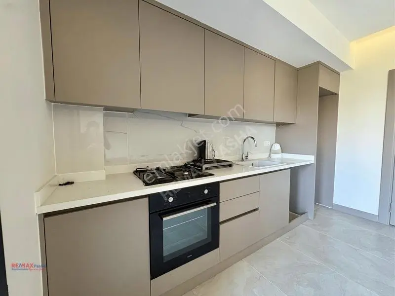 Davutlar Fu Yapi İdeal Life Sitesi Arakat 1+1 Sifir Daire — fotoğraf 16