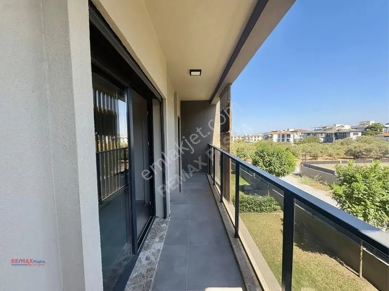 Davutlar Fu Yapi İdeal Life Sitesi Arakat 1+1 Sifir Daire — fotoğraf 35