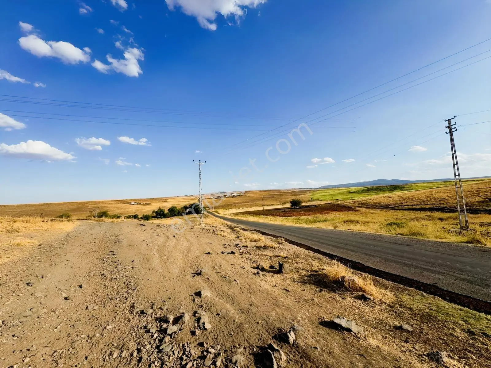 Ges Ve Tarıma 3.500 Dönüm Satılık Tarla — fotoğraf 3