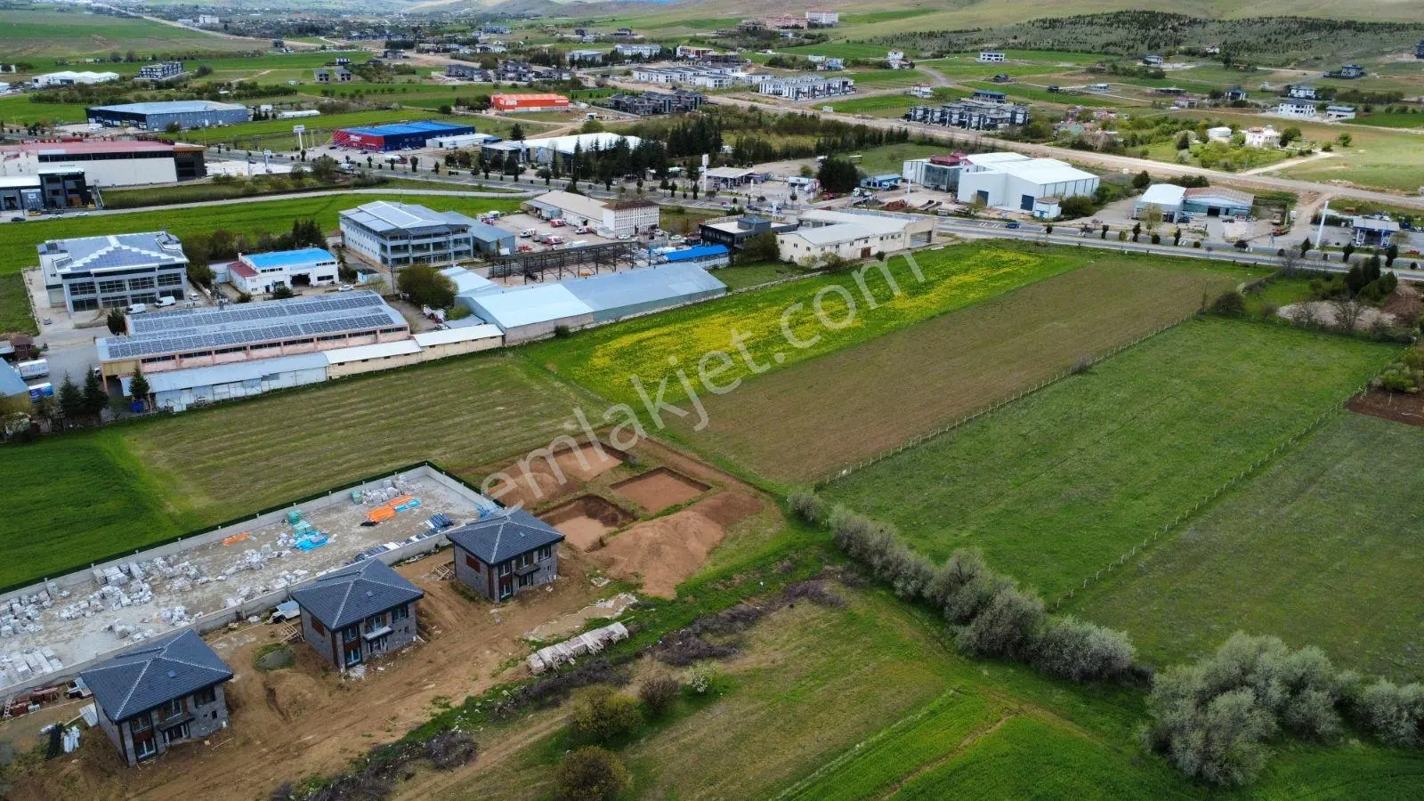 Harbert Ataşehir Mahallesinde Satılık 3 Villa'lık Köşe Parsel — fotoğraf 19