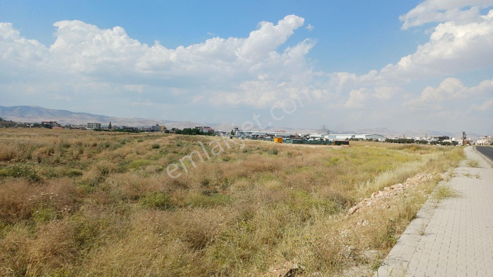 Kızıltepe Çevreyolu Üzerinde Satılık İmarlı Arsa — fotoğraf 4