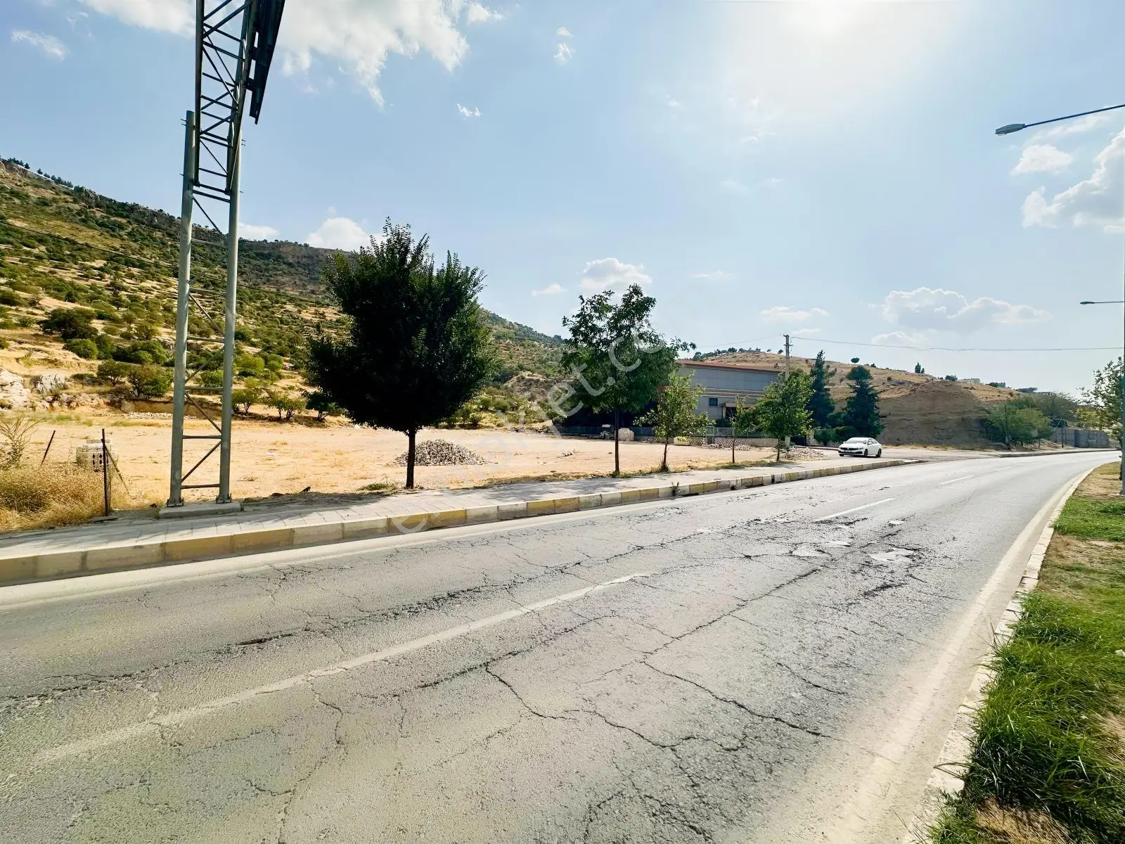 Düğün Salonu Ve Ticari İşletmelere Uygun Yola 46 Met. Cephe Arsa — fotoğraf 18