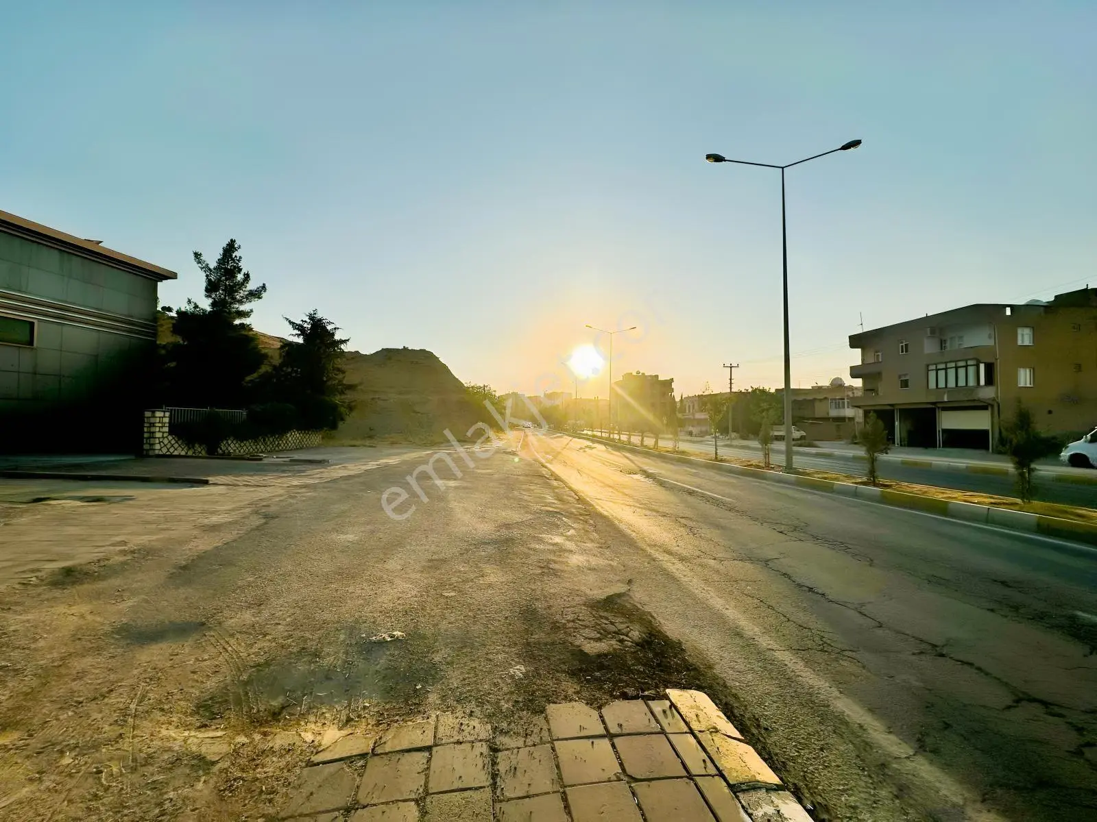 Düğün Salonu Ve Ticari İşletmelere Uygun Yola 46 Met. Cephe Arsa — fotoğraf 24