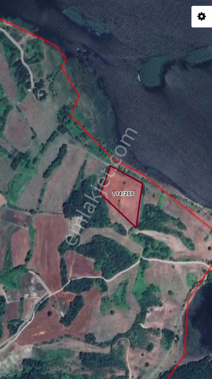 Var'dan Çatalca Celepköy'de 290m2 Göle Sıfır Yatırımlık Hisseler — fotoğraf 3