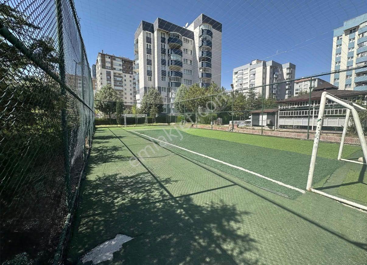 Eryaman Ata Mahallesı Satılık 140m2 3+1 Daıre Rüya Kent Sitesi — fotoğraf 13