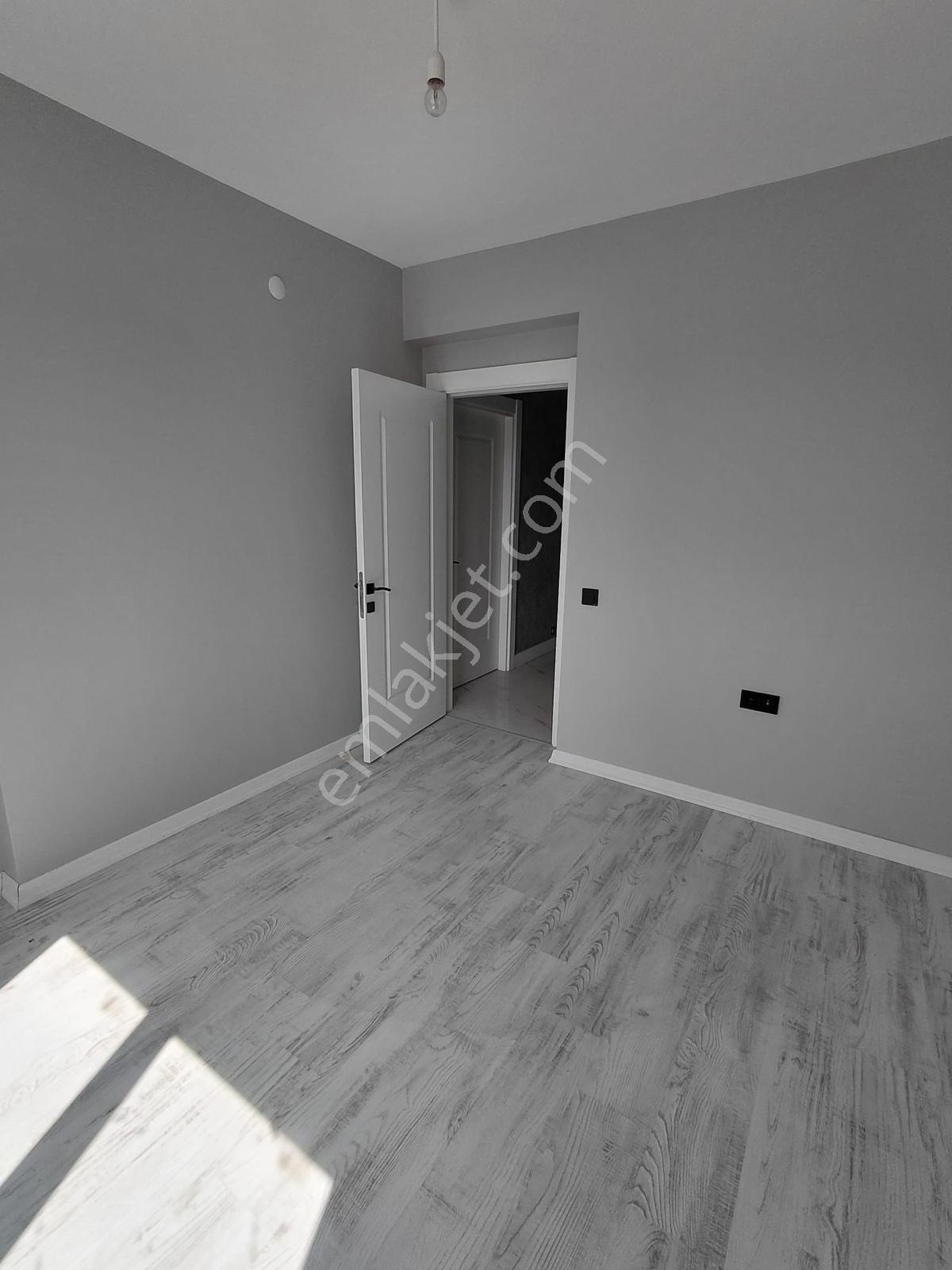 Yenice Mahallesinde 3+1 Sıfır Satılık Daire — fotoğraf 6