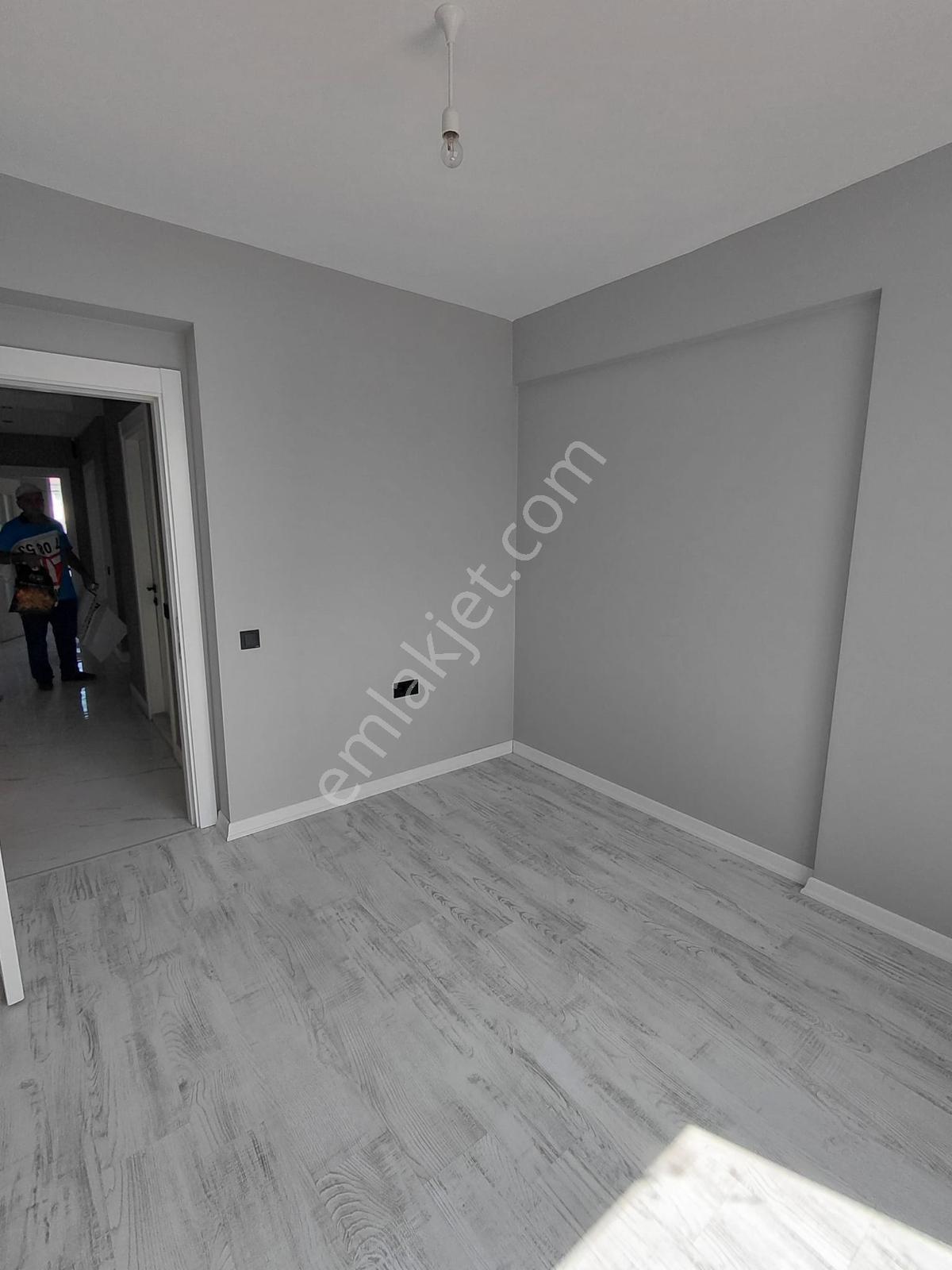 Yenice Mahallesinde 3+1 Sıfır Satılık Daire — fotoğraf 13