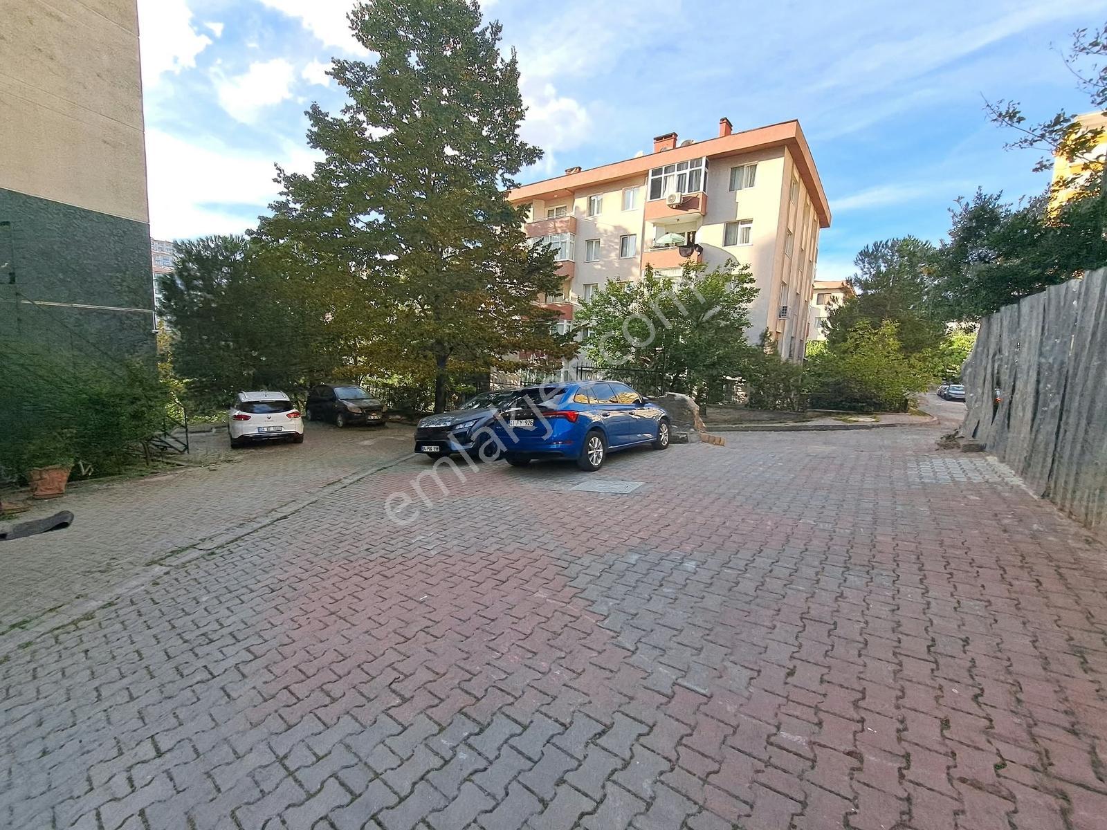 Nesrin Emlak'tan Ara Kat Krediye Uygun 2+1 Daire — fotoğraf 3