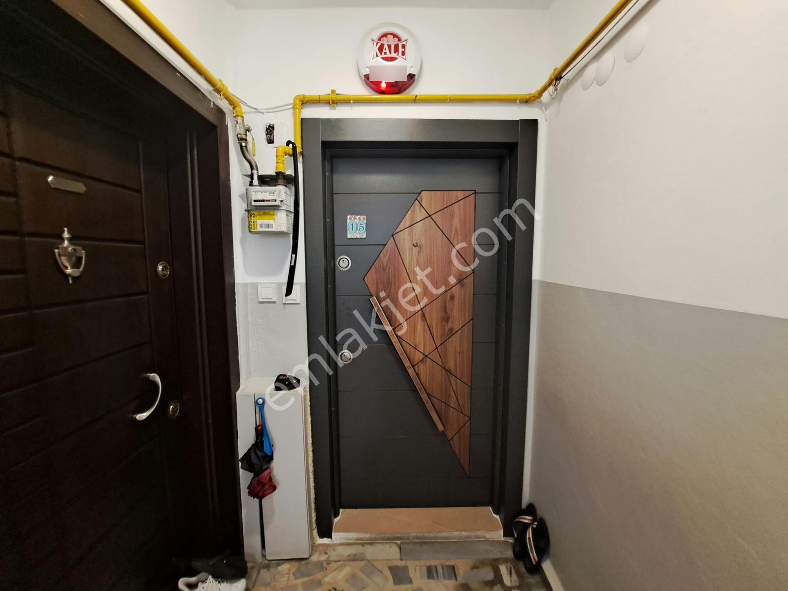 Nesrin Emlak'tan Ara Kat Krediye Uygun 2+1 Daire — fotoğraf 4