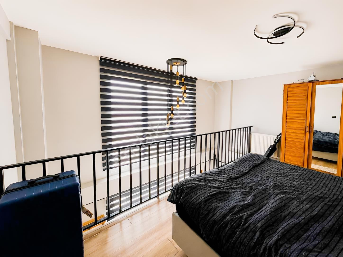 Re/max Modern Seha Söyler'den Satılık 1+1 Loft Eşyalı Daire — fotoğraf 6