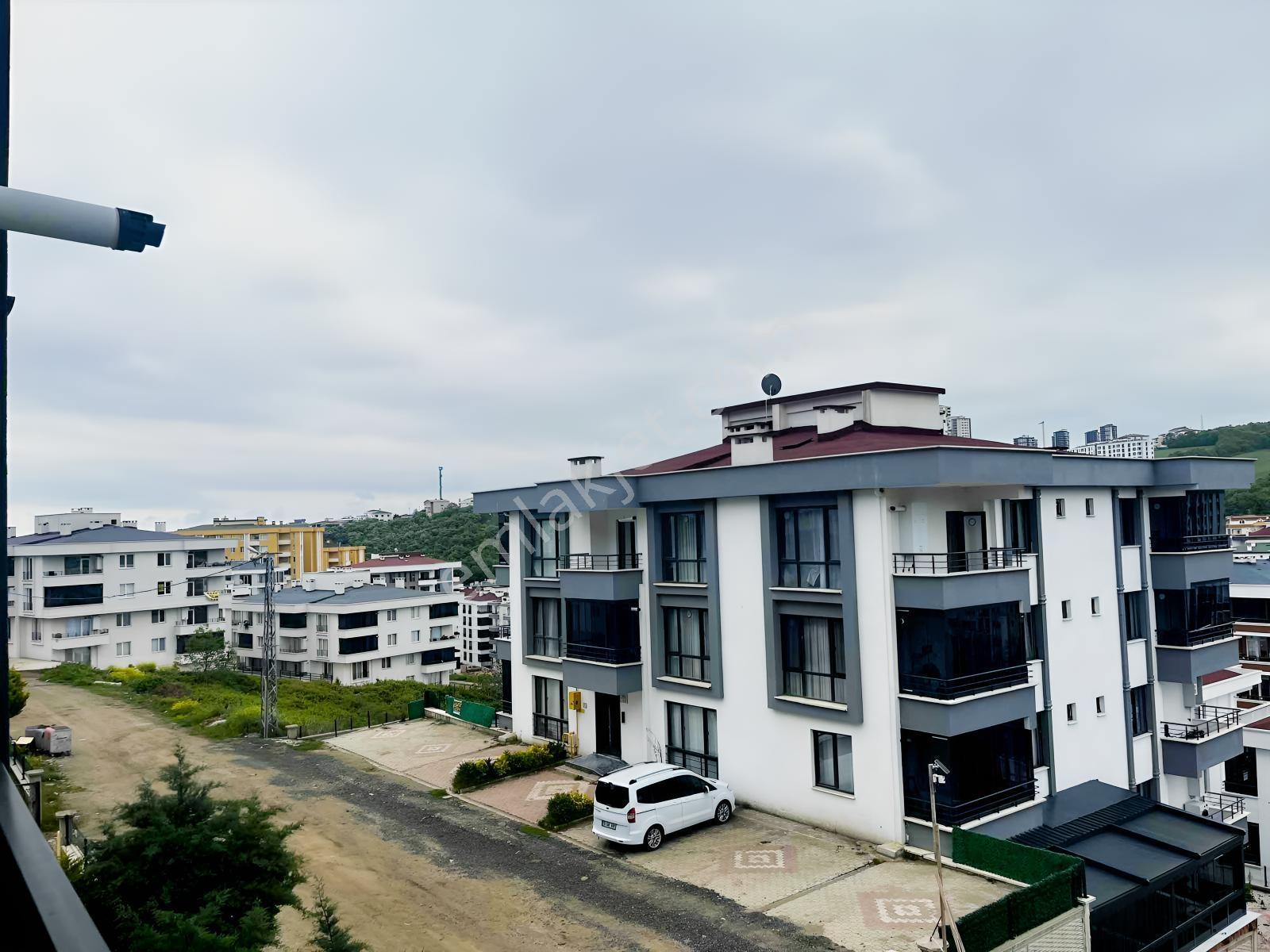Re/max Modern Seha Söyler'den Satılık 1+1 Loft Eşyalı Daire — fotoğraf 17