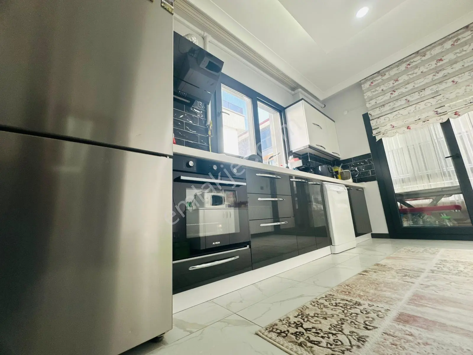 Kostak Gayrimenkul'den Altınkum'da Ferah Geniş Lüks 2+1 — fotoğraf 24
