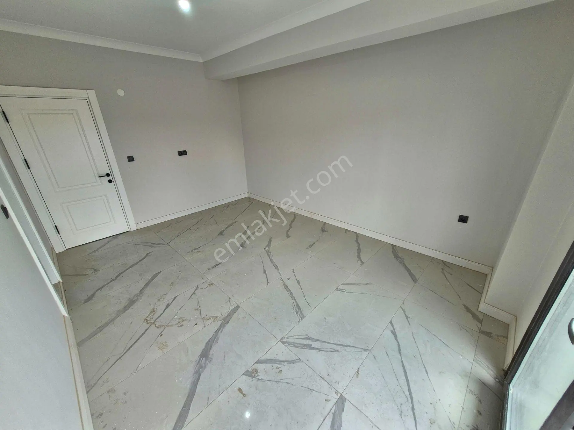 Yetkisi Aktif'ten Manzarasıyla Büyüleyen Denize 100mt Çift Mutfaklı Lüx 4+2dublex — fotoğraf 8