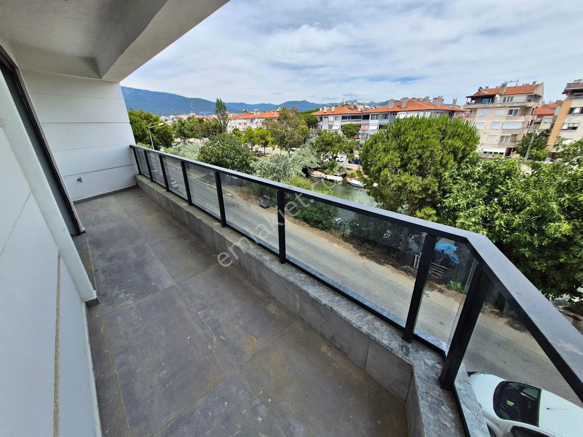 Yetkisi Aktif'ten Manzarasıyla Büyüleyen Denize 100mt Çift Mutfaklı Lüx 4+2dublex — fotoğraf 20
