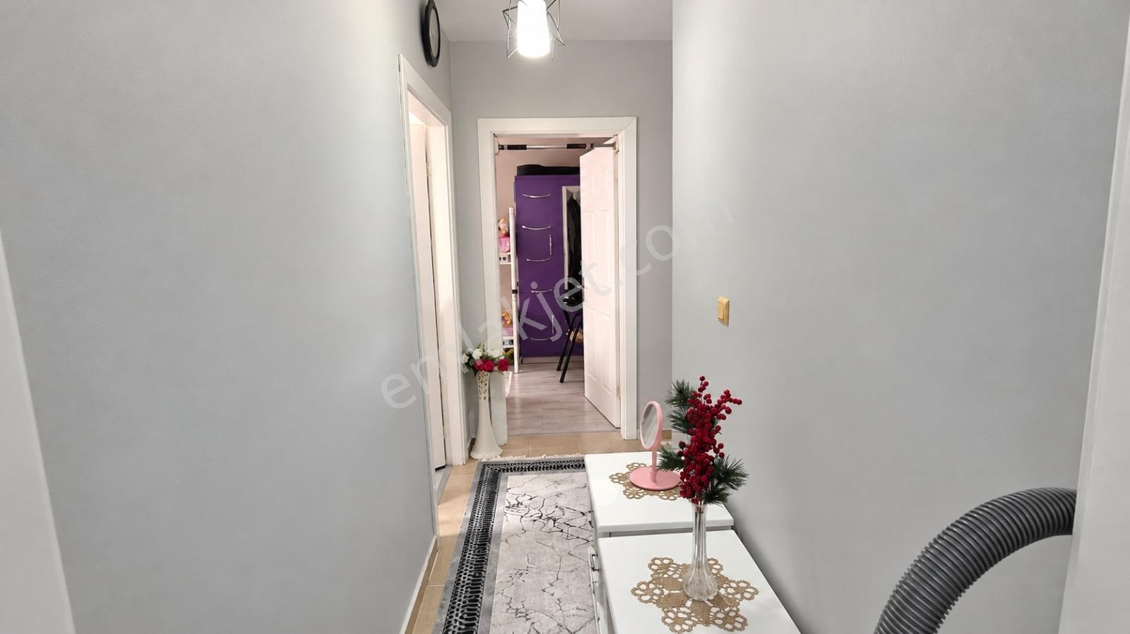 İzmit Akçakoca Üniversite Evleri'nde Satılık Geniş 3+1 Daire — fotoğraf 7