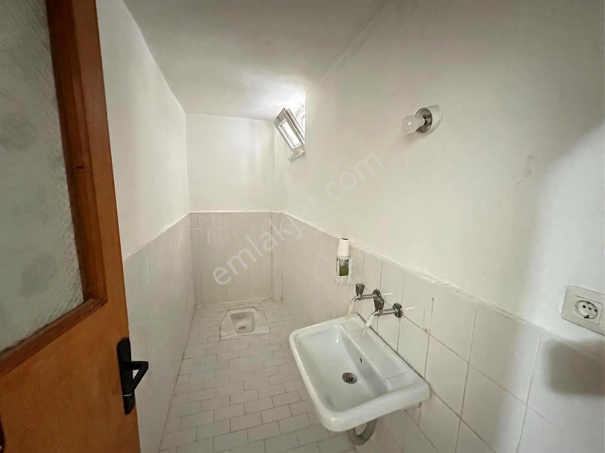 Pazarcı Mh. Altınevler Sitesinde Arsa Paylı Satılık 2+1 — fotoğraf 7