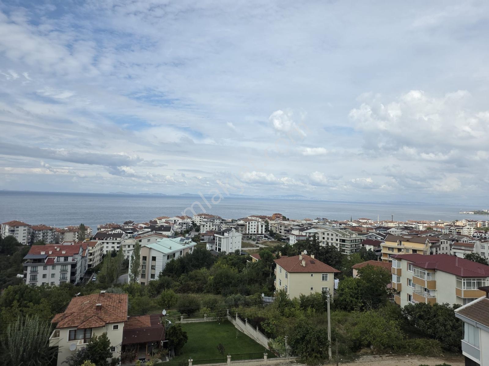 Çınarcıkta Plaja 350 Mt | Sıfır Bina | Deniz Manzaralı 3+1