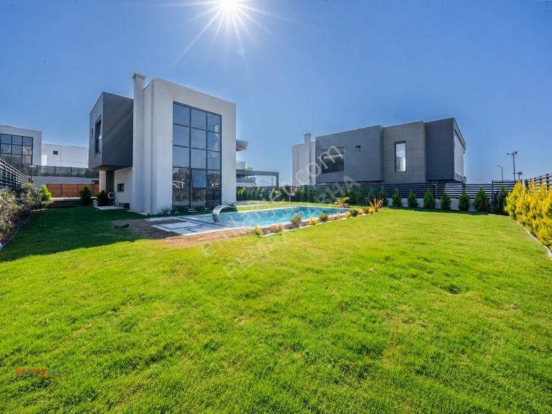 Avm Mevki 550m2 Arsa İçinde Trıpleks Özel Havuzlu 5+2 Lüks Villa — fotoğraf 5