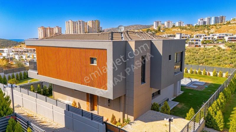 Avm Mevki 550m2 Arsa İçinde Trıpleks Özel Havuzlu 5+2 Lüks Villa — fotoğraf 12