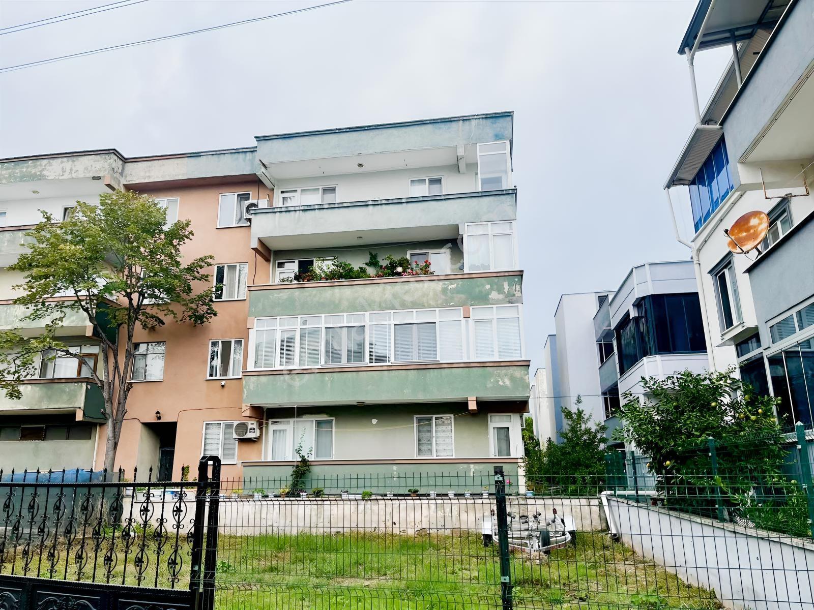 Karacabey Boğazda Deniz Manzaralı 2+1 Satılık Daire — fotoğraf 2