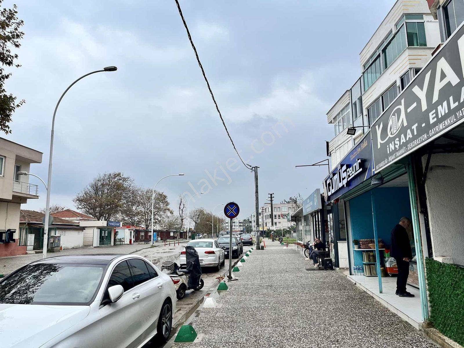 Karacabey Boğazda Deniz Manzaralı 2+1 Satılık Daire — fotoğraf 5
