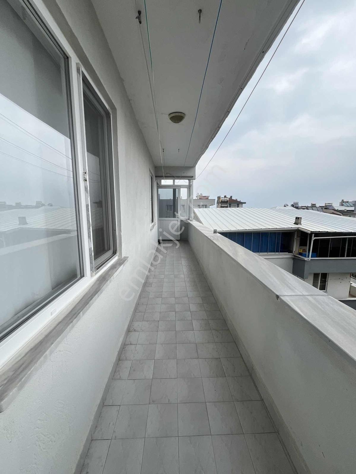 Karacabey Boğazda Deniz Manzaralı 2+1 Satılık Daire — fotoğraf 15