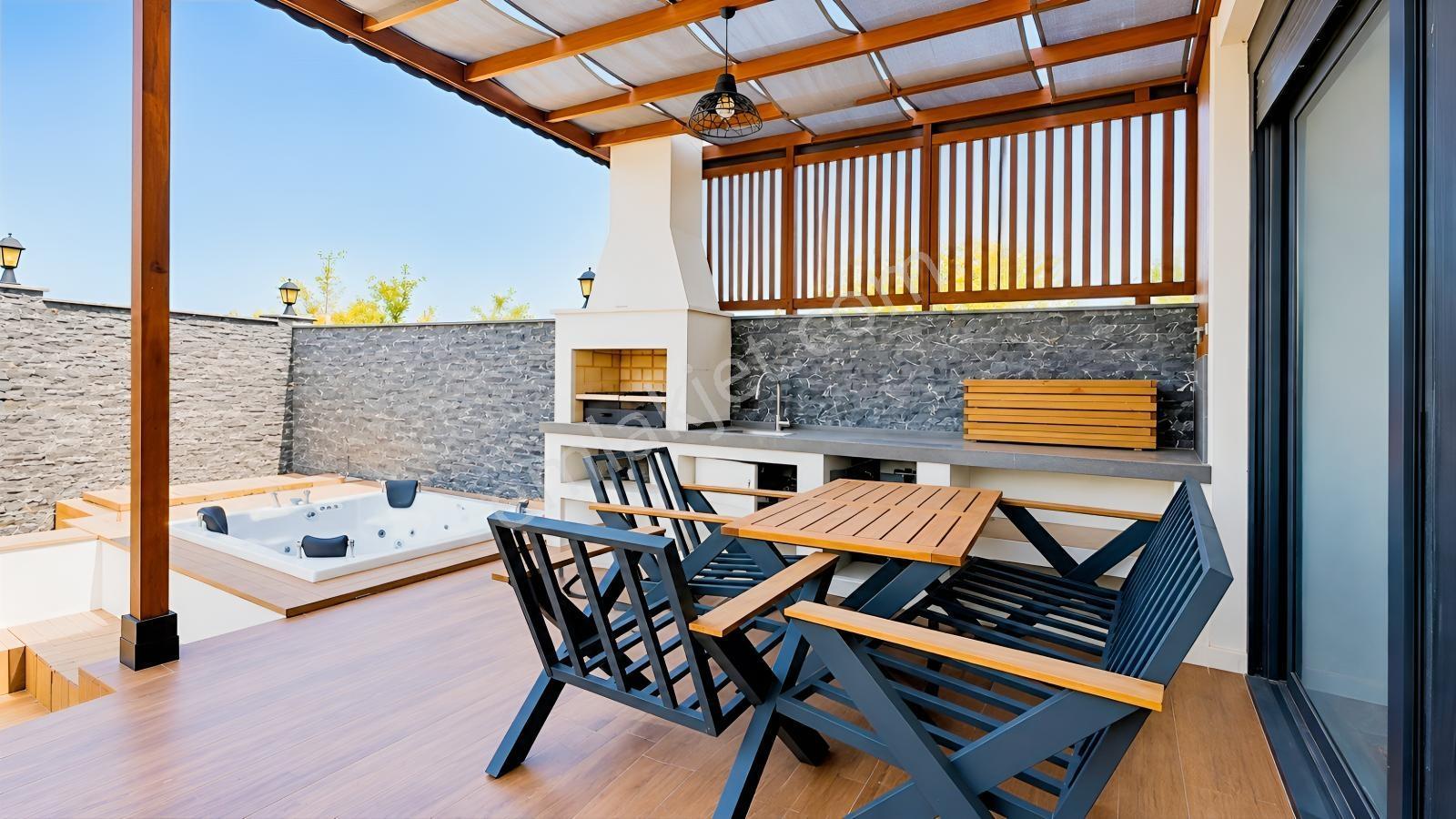 Döşemealtı'nda Özel Bahçeli, Jakuzili, Ayrıcalıklı 4+1 Villa — fotoğraf 4