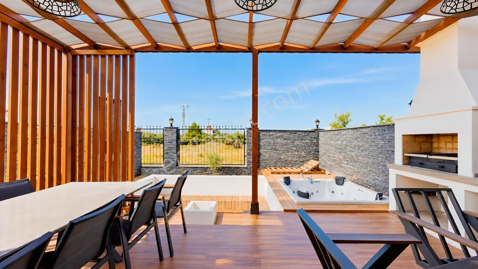 Döşemealtı'nda Özel Bahçeli, Jakuzili, Ayrıcalıklı 4+1 Villa — fotoğraf 6