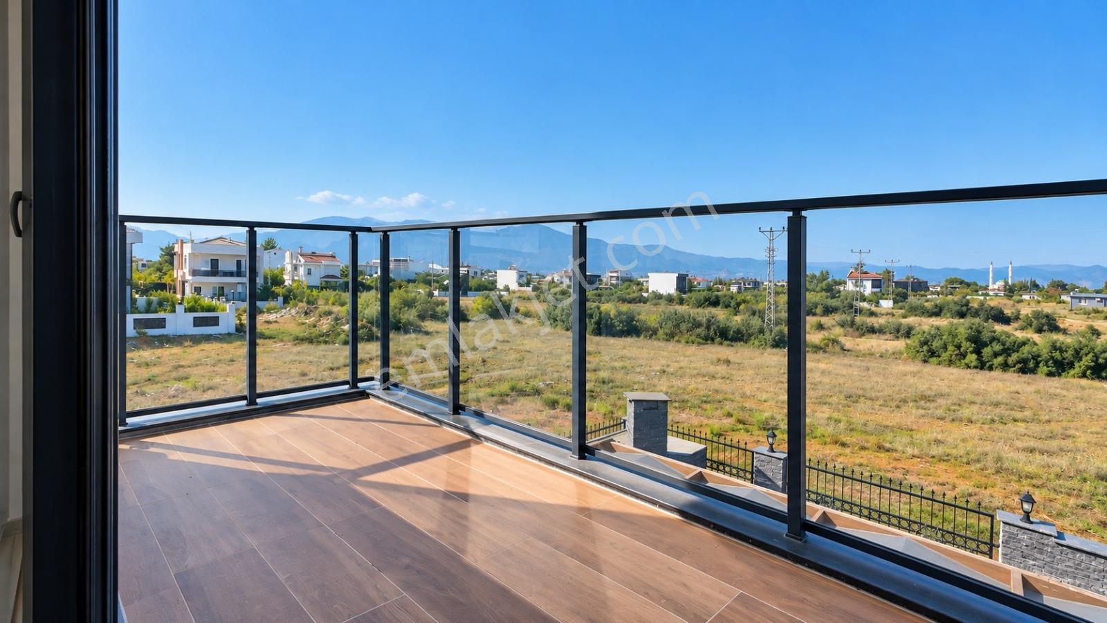 Döşemealtı'nda Özel Bahçeli, Jakuzili, Ayrıcalıklı 4+1 Villa — fotoğraf 21
