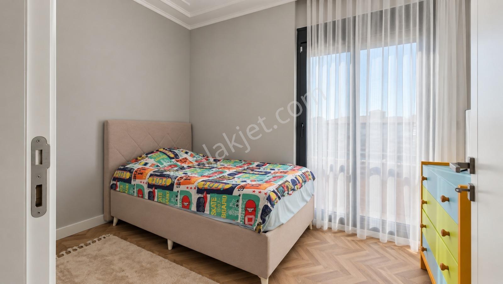 Döşemealtı'nda Özel Bahçeli, Jakuzili, Ayrıcalıklı 4+1 Villa — fotoğraf 27