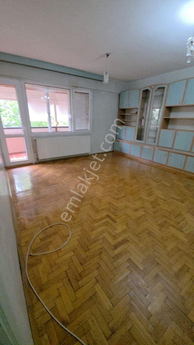4 Eylül De Çok Acill Satılık 3+1 Daire!!! — fotoğraf 4