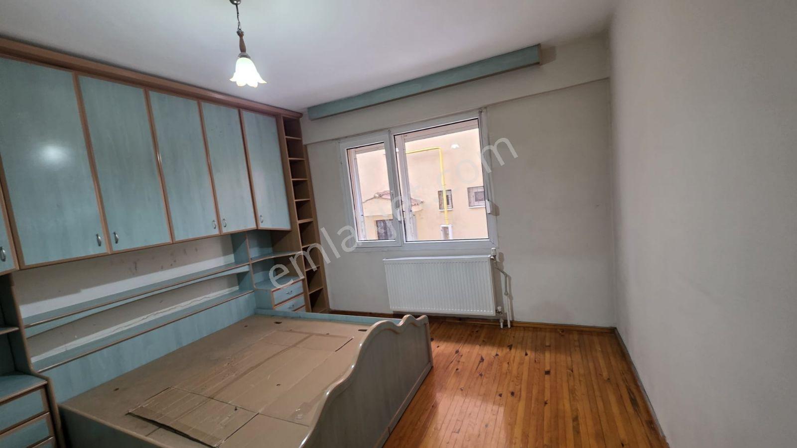 4 Eylül De Çok Acill Satılık 3+1 Daire!!! — fotoğraf 8