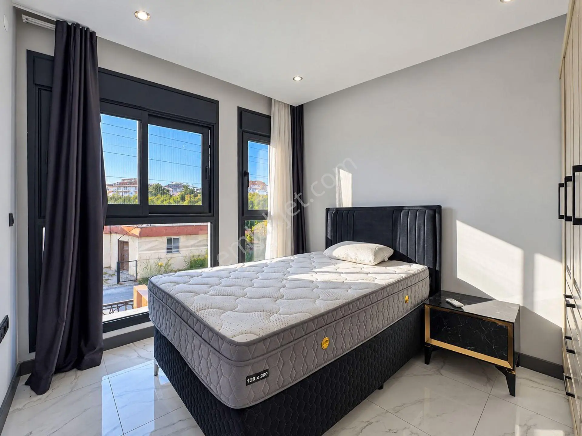 Alanya Avsallar'da Denize Yürüme Mesafesinde Müstakil Havuzlu 4+1 Villa — fotoğraf 9