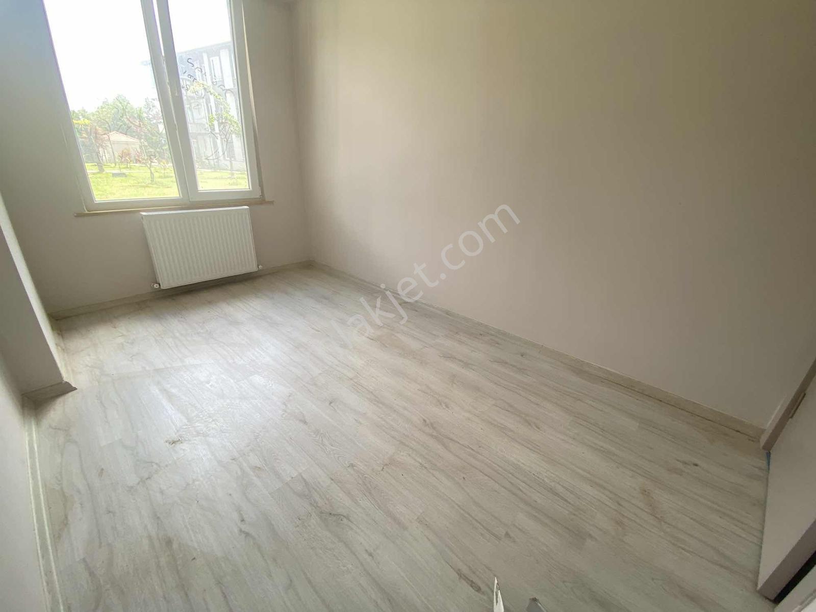 Tatil Köyü Konseptinde Lüks Sitede Müstakil Bahçeli Sıfır 1+1 — fotoğraf 9