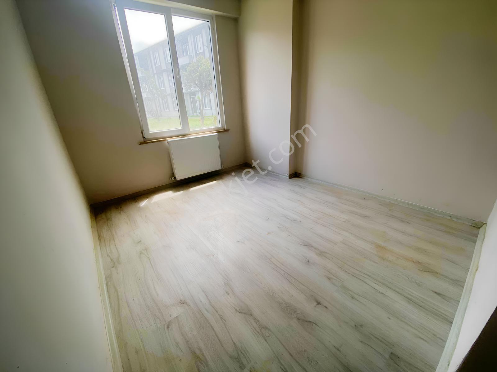 Tatil Köyü Konseptinde Lüks Sitede Müstakil Bahçeli Sıfır 1+1 — fotoğraf 11