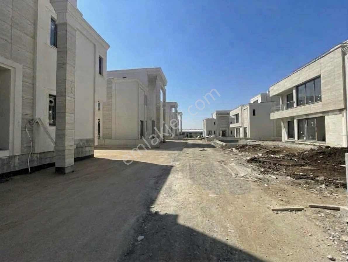Çeysa Sin Villalarında Satılık 6.5+1 Kenar Villa — fotoğraf 2