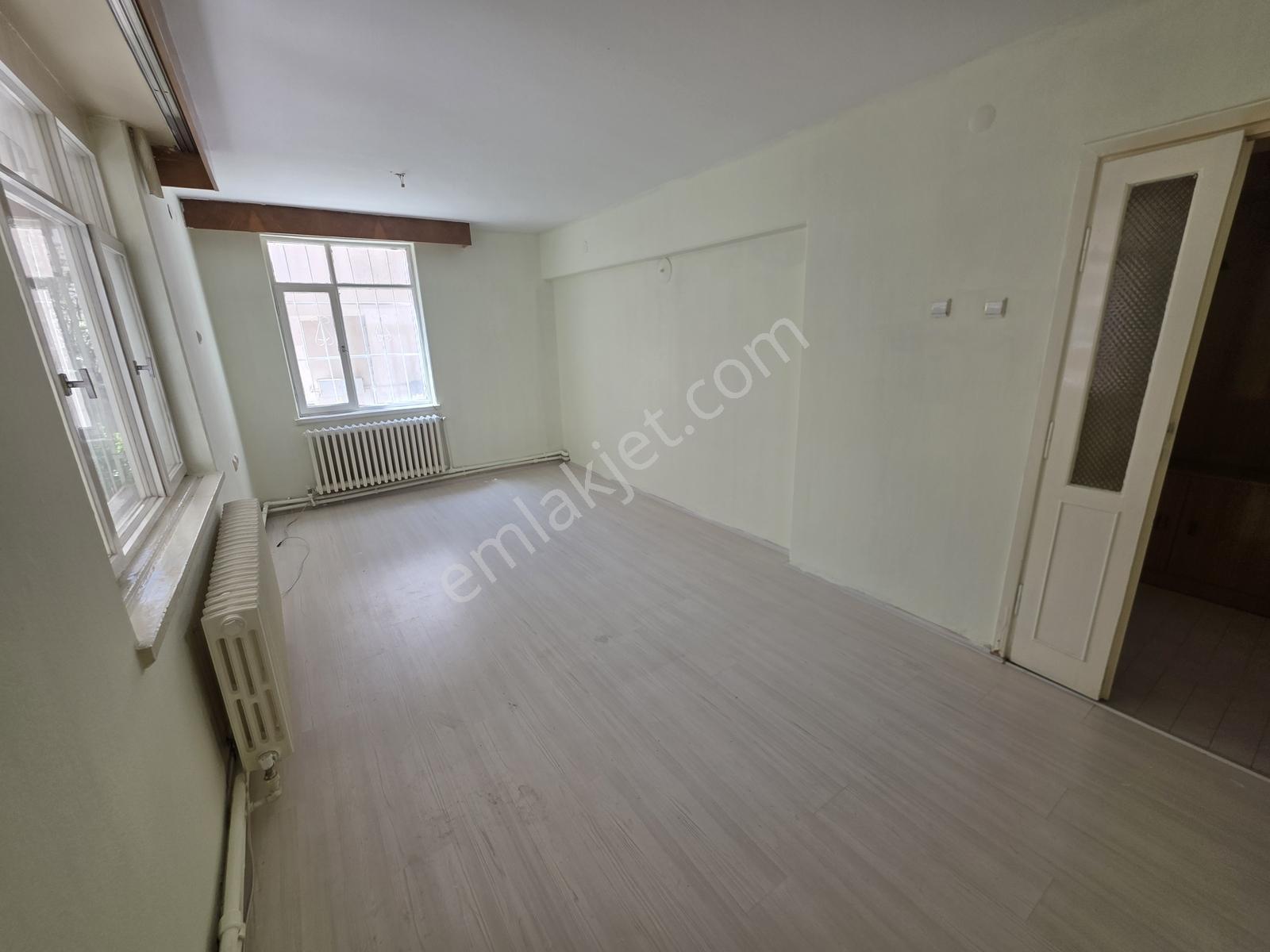 Eymen Yapı-Polis Evi Yanı Çok Hesaplı Satlık3+1 Daire