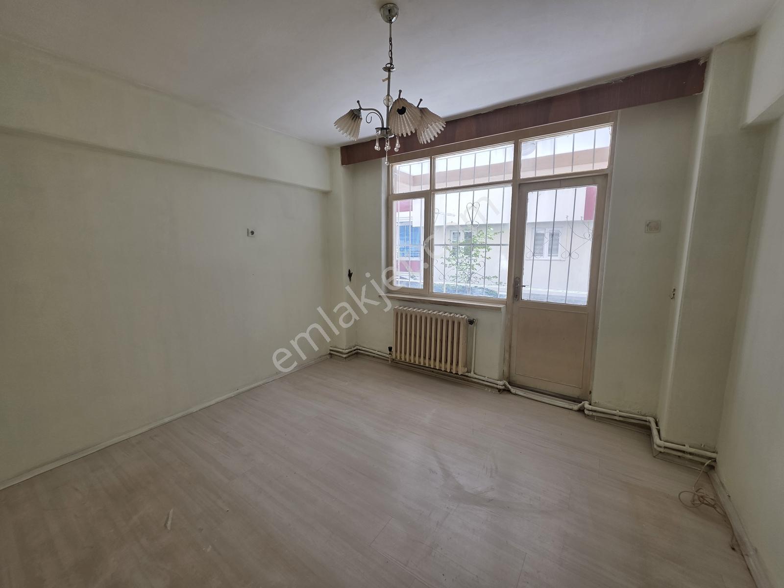 Eymen Yapı-polis Evi Yanı Çok Hesaplı Satlık3+1 Daire — fotoğraf 5