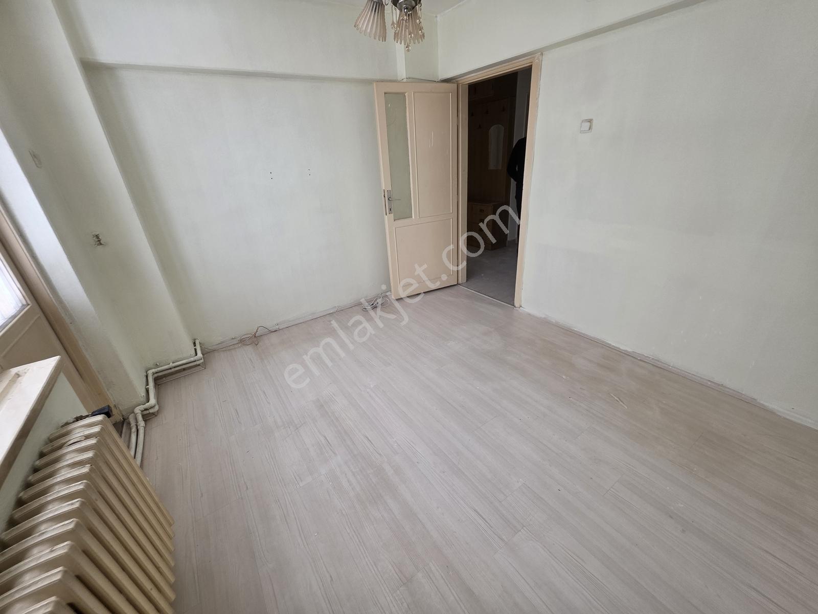Eymen Yapı-polis Evi Yanı Çok Hesaplı Satlık3+1 Daire — fotoğraf 7