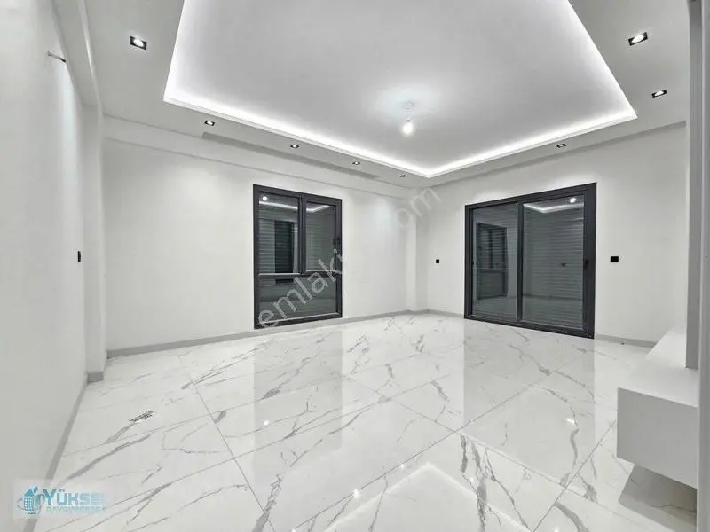 Yüksel'den Selçukbey De Site İçi E.banyolu G.odalı Lüks Daireler — fotoğraf 10