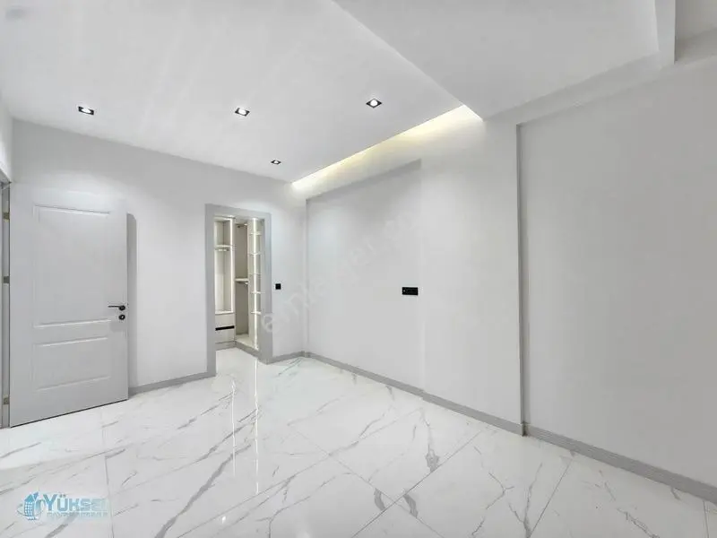 Yüksel'den Selçukbey De Site İçi E.banyolu G.odalı Lüks Daireler — fotoğraf 19