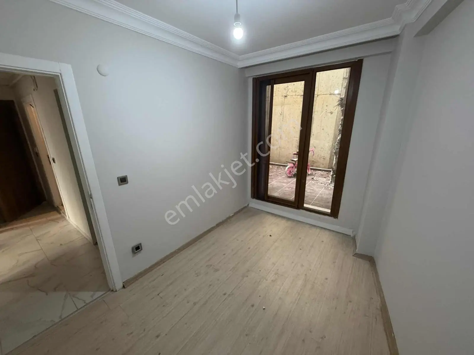 Acil+kaçırmayn+kapalı Mutfak+bahçelı+kredı Uygun+giriş Kat Boş — fotoğraf 10