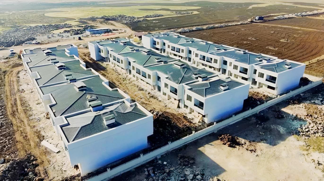 Acil Satılık Turkuaz Sevgi Villalarında 3.5+1 — fotoğraf 11