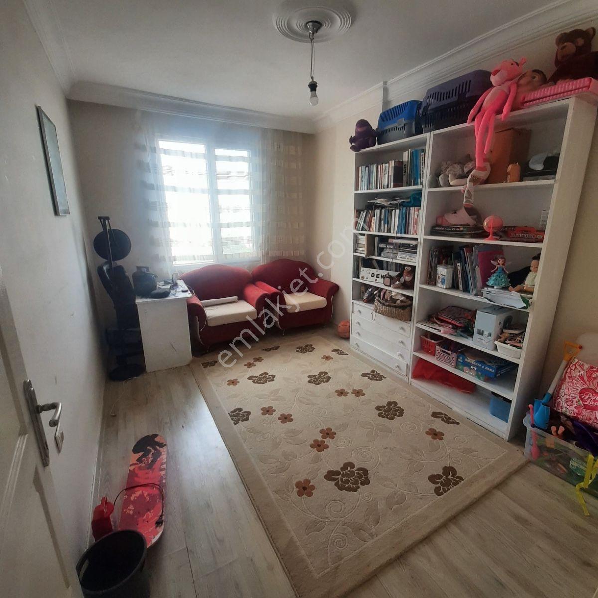 Mezitli Yeni Mahallede Satılık Eşyalı 3+1 Daire — fotoğraf 8