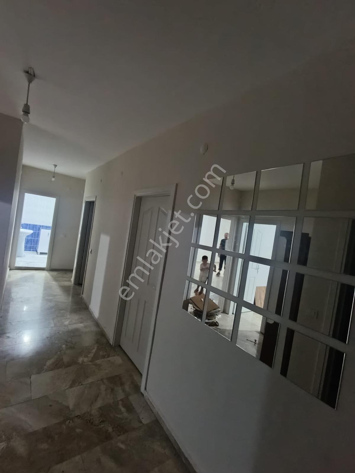 Turgut Reiste Site İçi Bağımsız Mutfaklı 3+1 Geniş Satılık Daire — fotoğraf 11